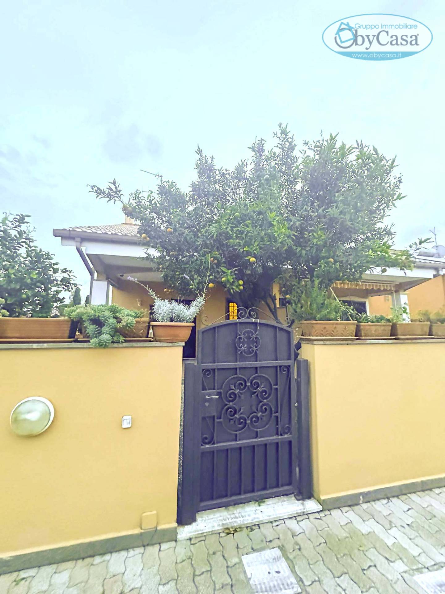 Villa a Schiera in vendita a Ardea, 3 locali, zona Località: TorSanLorenzo, prezzo € 119.000 | CambioCasa.it
