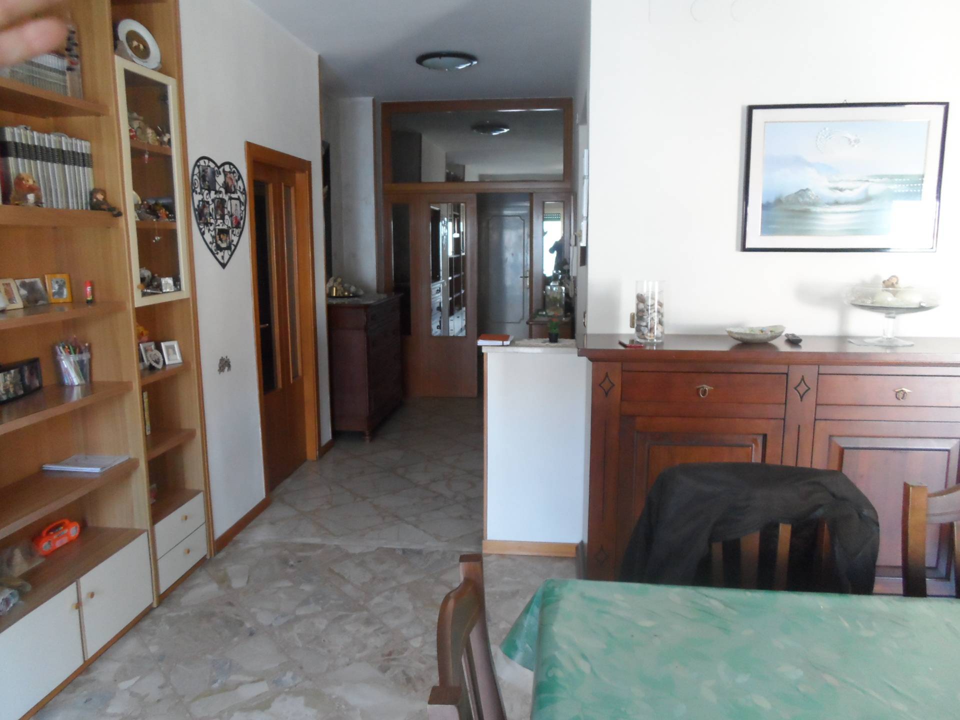 Appartamento in vendita a San Benedetto del Tronto, 6 locali, zona Località: PortodAscoli, prezzo € 290.000 | PortaleAgenzieImmobiliari.it