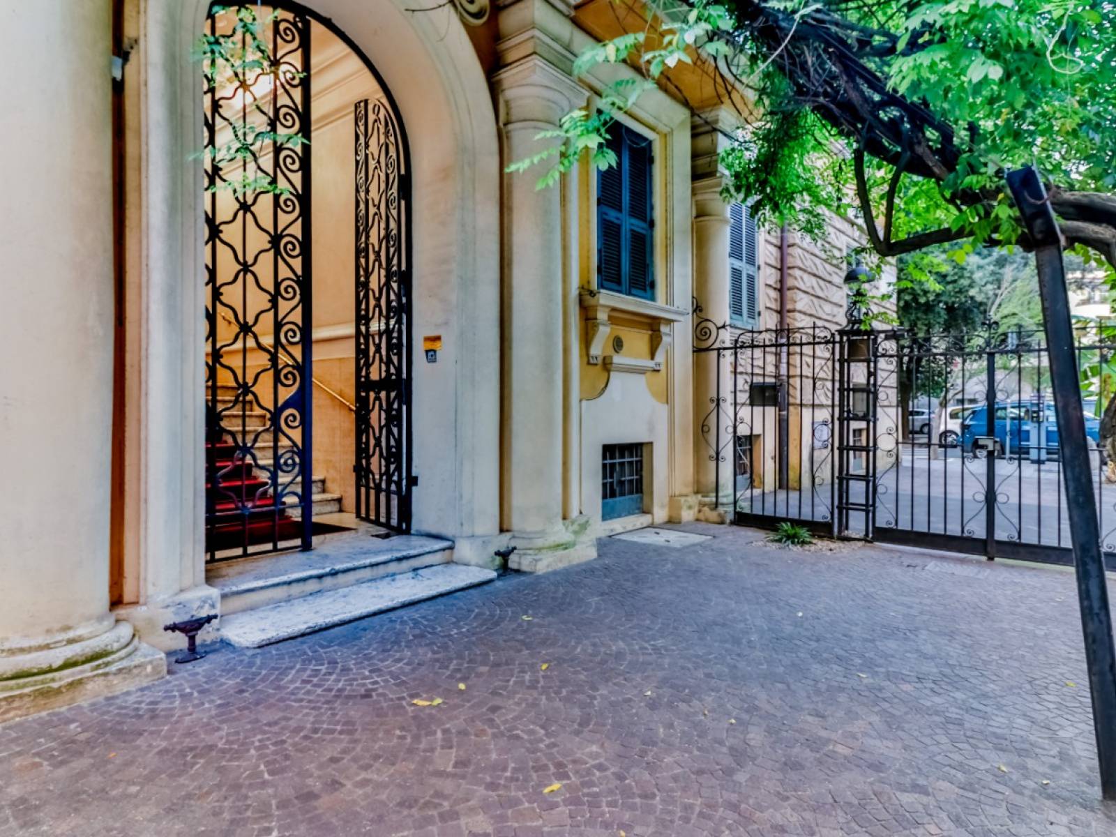 Appartamento in vendita a Roma, 6 locali, zona Zona: 30 . Prati, Borgo, San Pietro, prezzo € 799.000 | CambioCasa.it