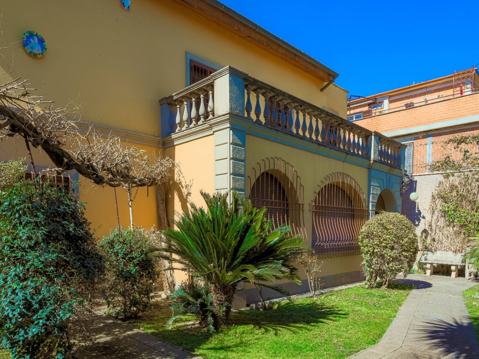 Villa in vendita a Roma, 8 locali, zona Località: QuartoMiglio, prezzo € 1.549.000 | CambioCasa.it
