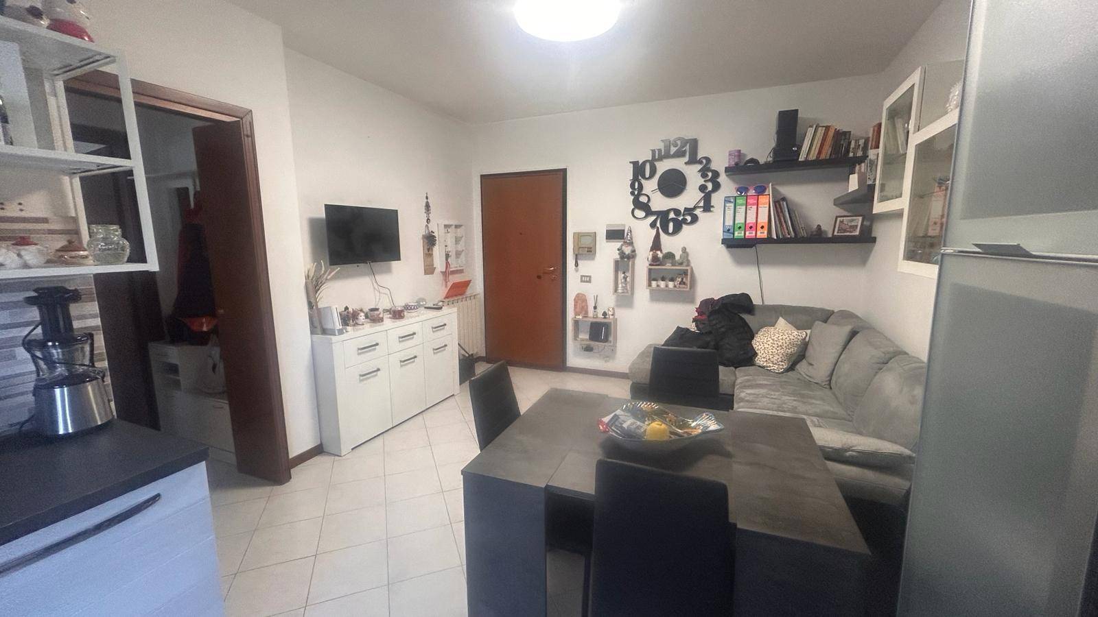 Appartamento in affitto a Busto Arsizio, 2 locali, zona Località: CinquePonti, prezzo € 700 | PortaleAgenzieImmobiliari.it
