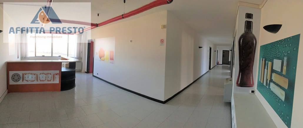 Ufficio / Studio in affitto a Trezzano sul Naviglio, 9999 locali, prezzo € 550 | PortaleAgenzieImmobiliari.it