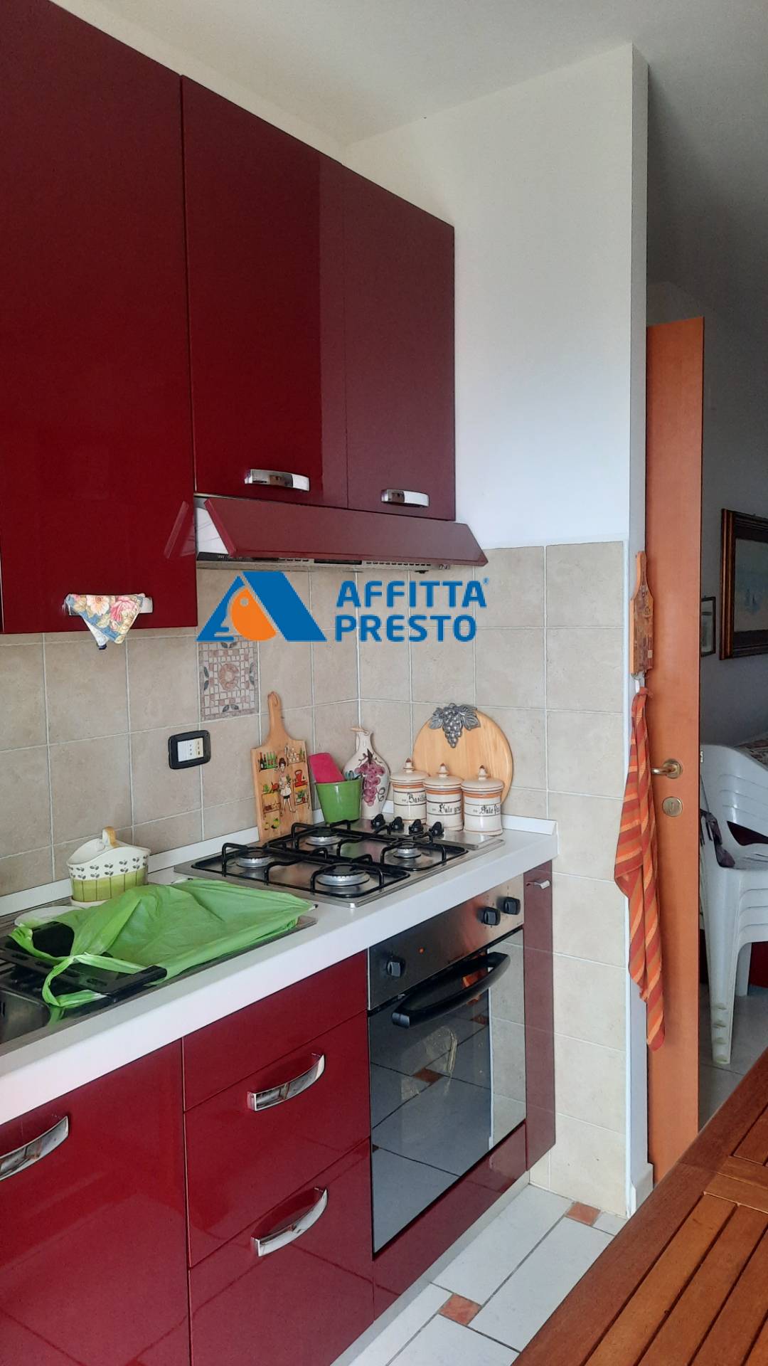 Appartamento in affitto a Tortoreto, 3 locali, zona Località: TortoretoAlta, prezzo € 1.400 | CambioCasa.it