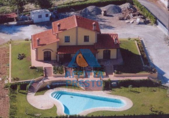 Villa a Schiera in vendita a Montopoli in Val d'Arno, 8 locali, prezzo € 650.000 | PortaleAgenzieImmobiliari.it