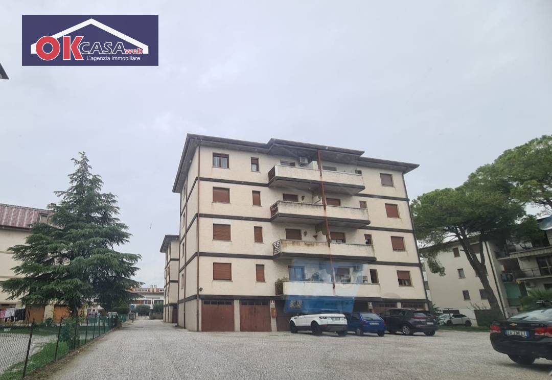 Appartamento in vendita a Cervignano del Friuli, 5 locali, prezzo € 85.000 | PortaleAgenzieImmobiliari.it