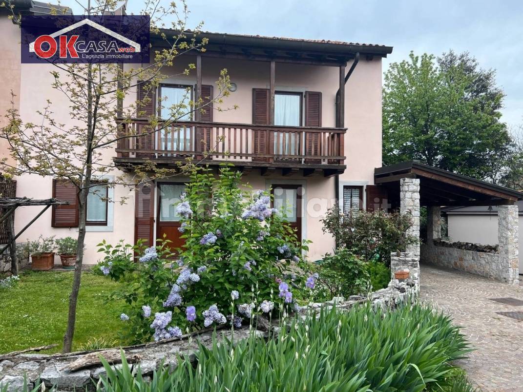 Villa in vendita a Duino-Aurisina, 4 locali, zona hina, prezzo € 355.000 | PortaleAgenzieImmobiliari.it