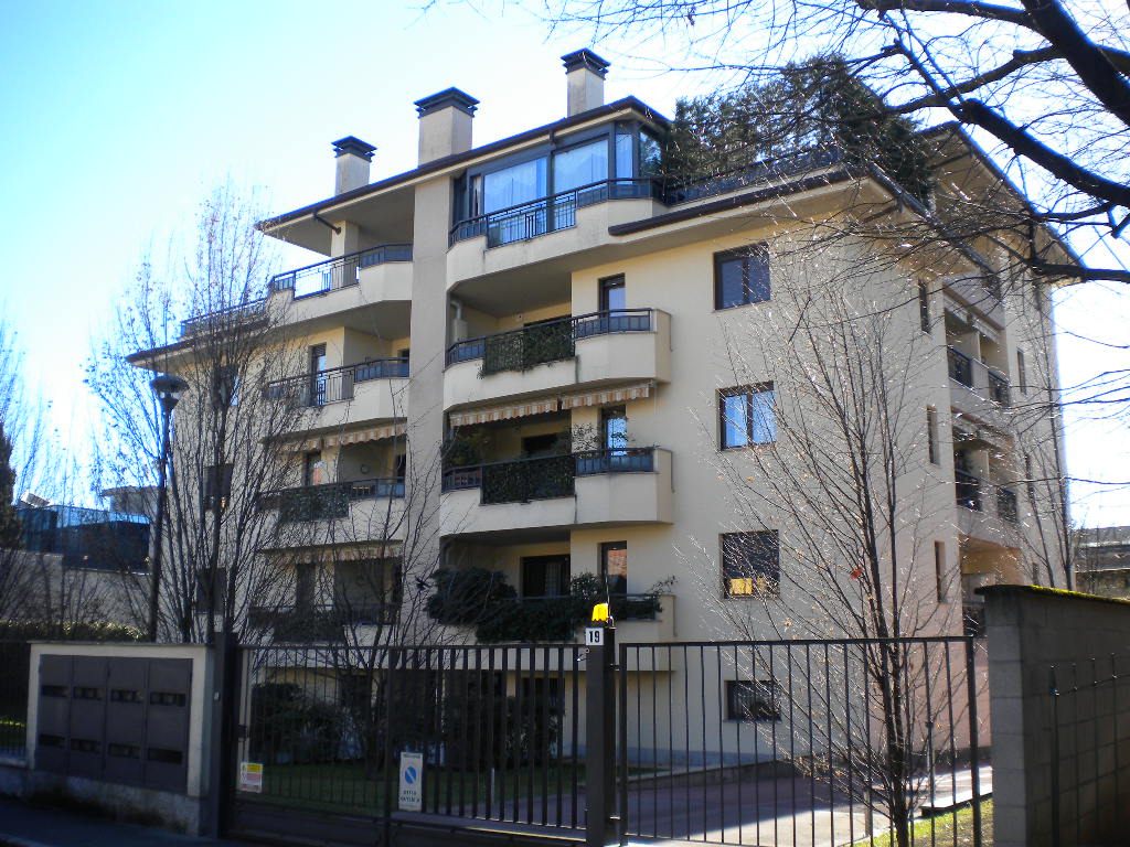 Appartamento in affitto a Legnano, 1 locali, zona a, prezzo € 750 | PortaleAgenzieImmobiliari.it