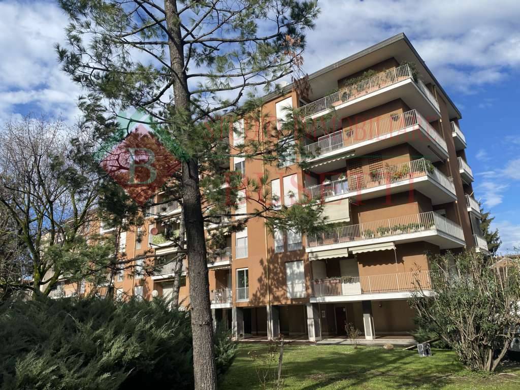 Appartamento in vendita a Legnano, 4 locali, zona ro, prezzo € 285.000 | PortaleAgenzieImmobiliari.it