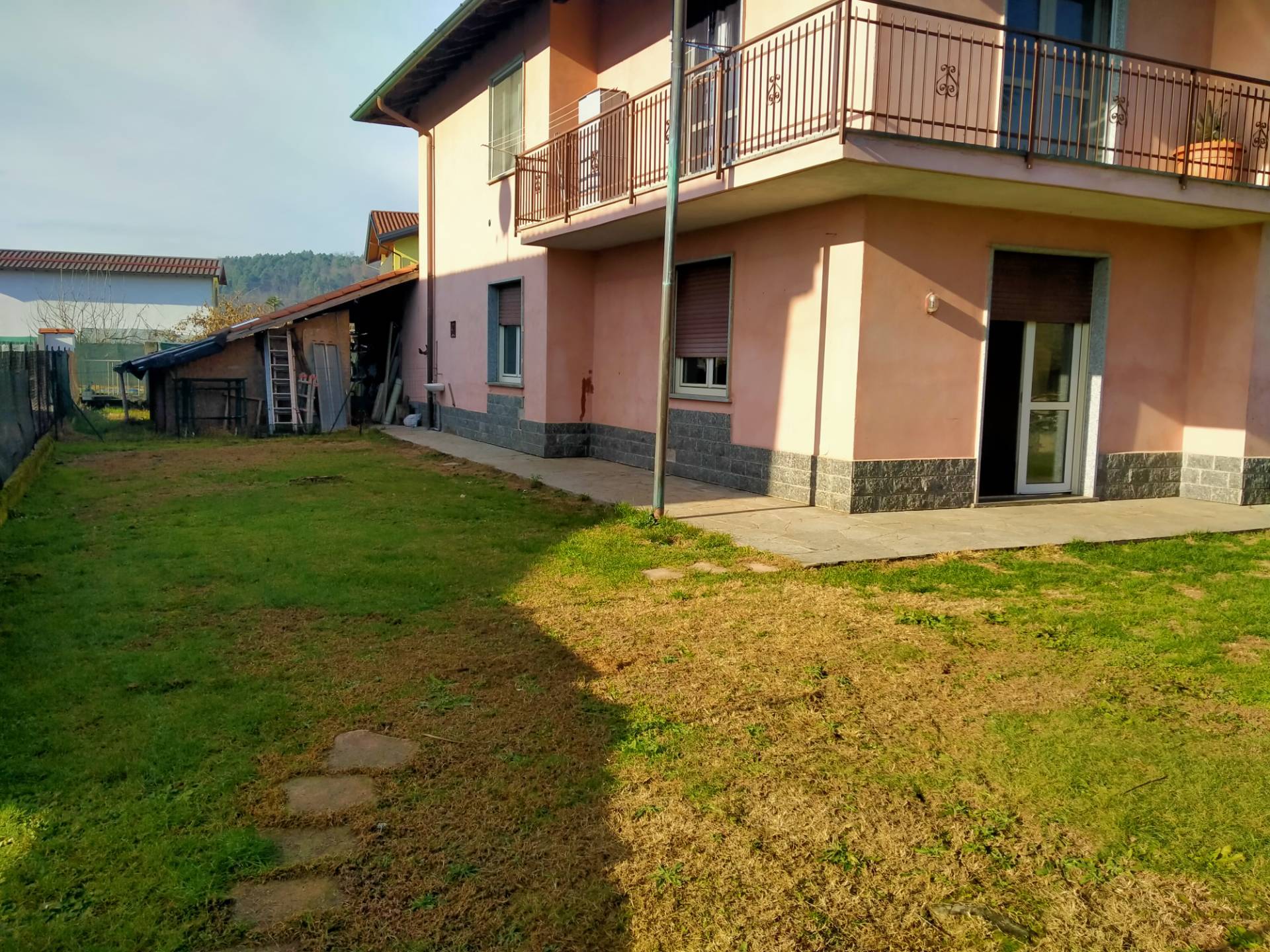 Villa Bifamiliare in vendita a Casale Litta, 3 locali, zona adosia, prezzo € 119.000 | PortaleAgenzieImmobiliari.it