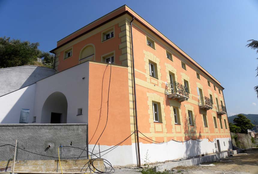 Appartamento in vendita a Albissola Marina, 3 locali, prezzo € 230.000 | PortaleAgenzieImmobiliari.it
