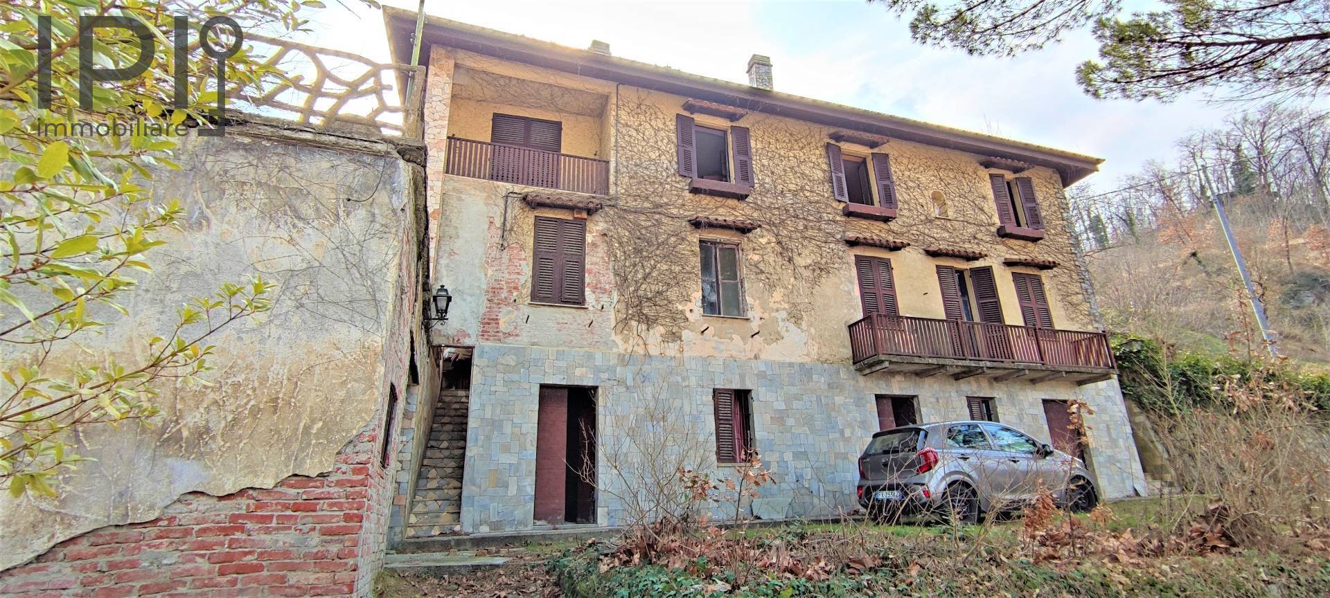 Soluzione Indipendente in vendita a Spigno Monferrato, 13 locali, prezzo € 180.000 | PortaleAgenzieImmobiliari.it