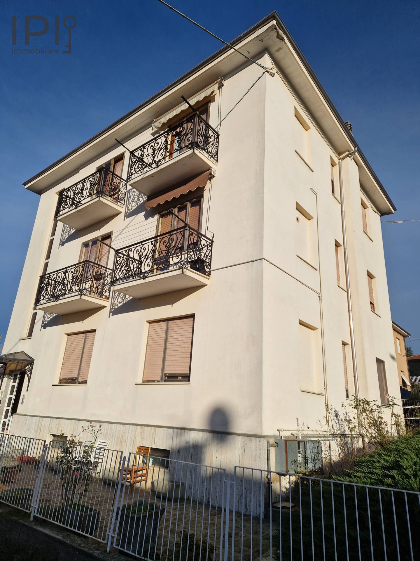 Appartamento in vendita a Cengio, 4 locali, zona Località: RocchettaCengio, prezzo € 75.000 | PortaleAgenzieImmobiliari.it