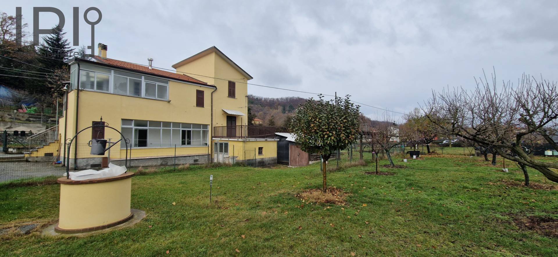 Villa in vendita a Carcare, 9 locali, prezzo € 160.000 | PortaleAgenzieImmobiliari.it