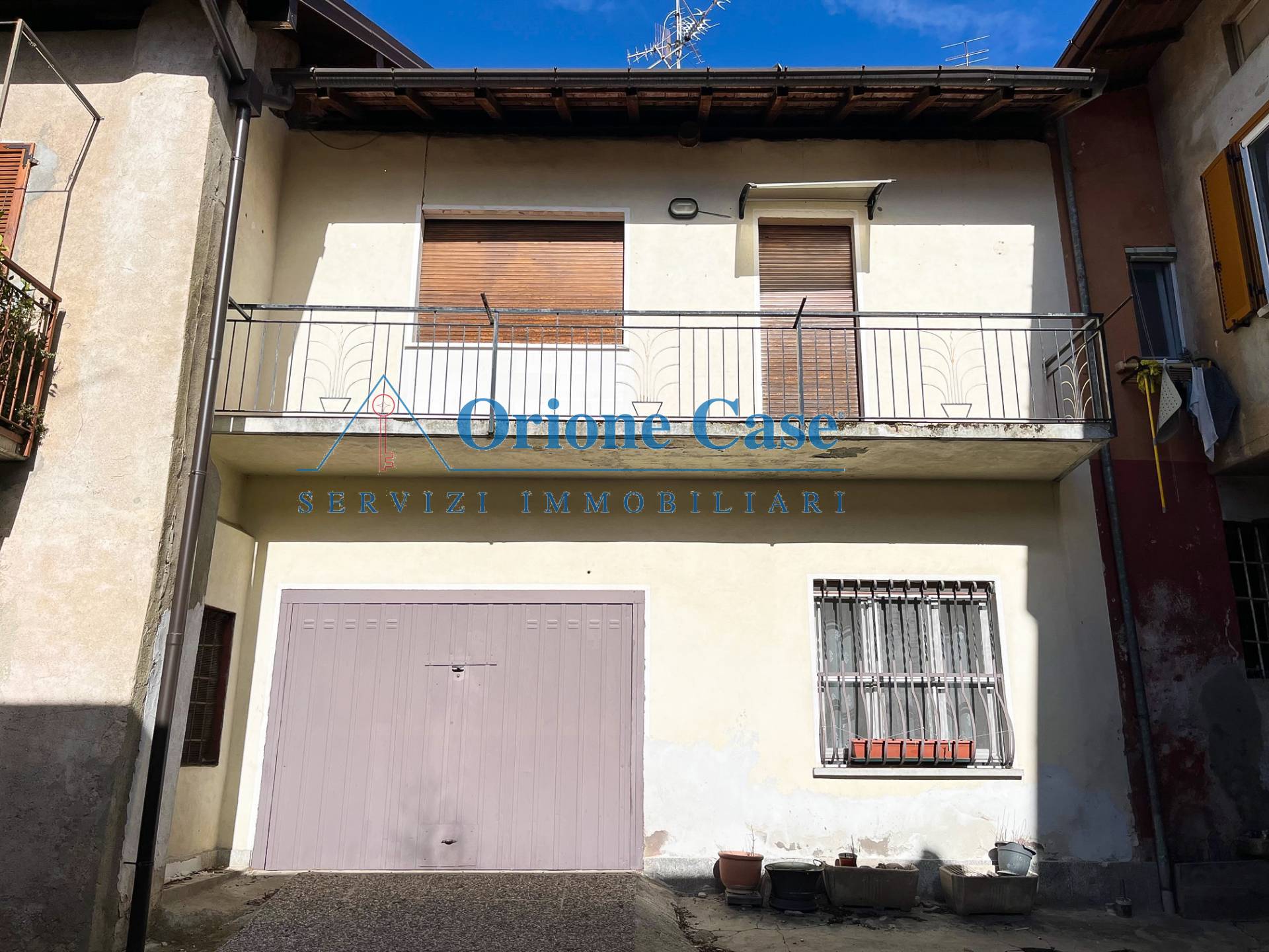 Appartamento in vendita a Cunardo, 3 locali, prezzo € 105.000 | PortaleAgenzieImmobiliari.it