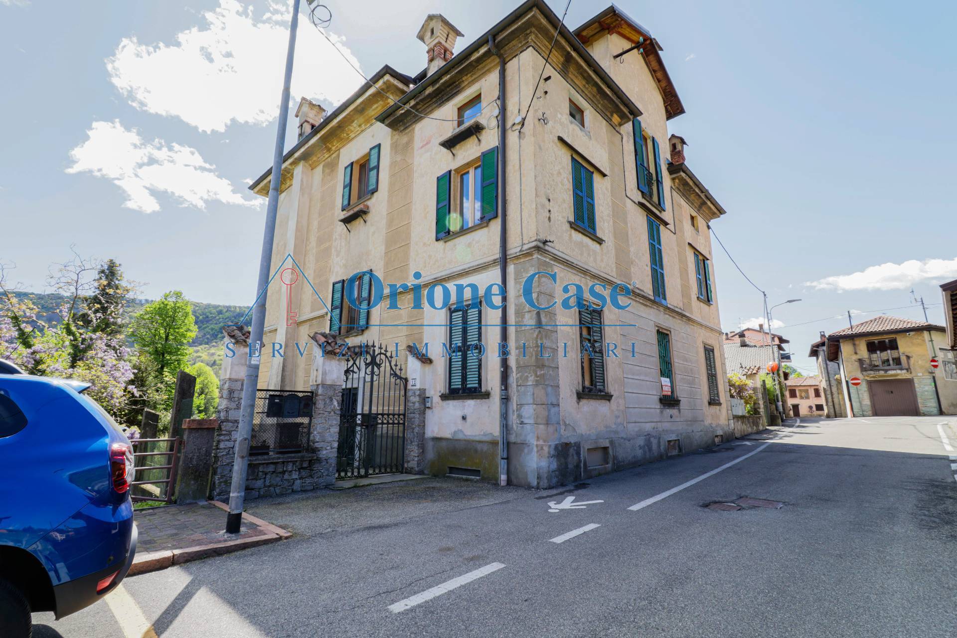 Appartamento in vendita a Marchirolo, 4 locali, prezzo € 140.000 | PortaleAgenzieImmobiliari.it