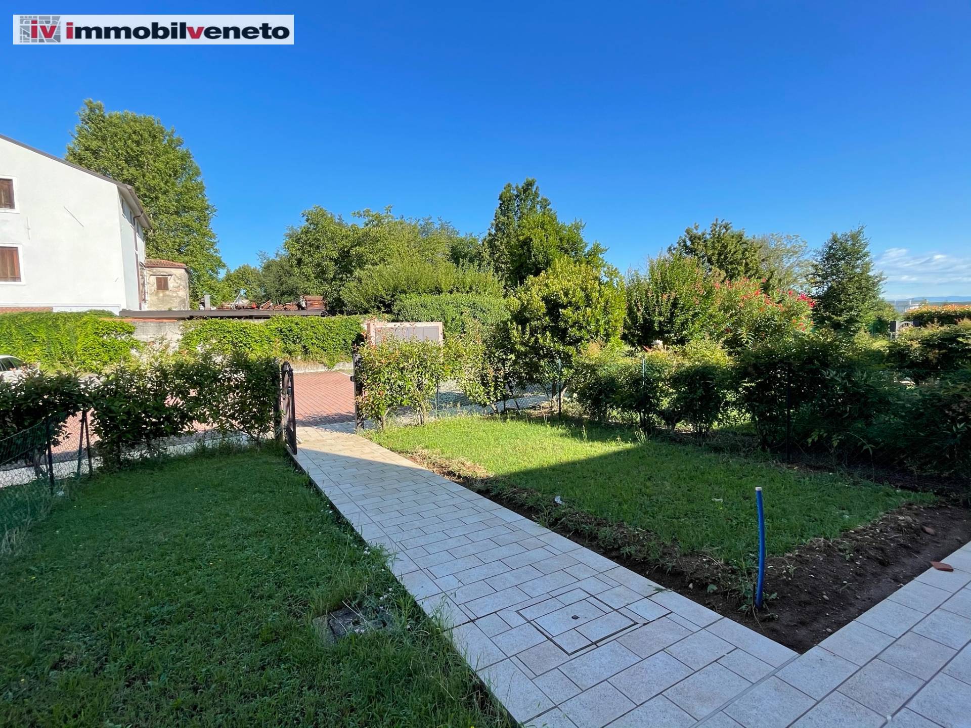Villa a Schiera in vendita a Sarego, 8 locali, zona do, prezzo € 105.000 | PortaleAgenzieImmobiliari.it