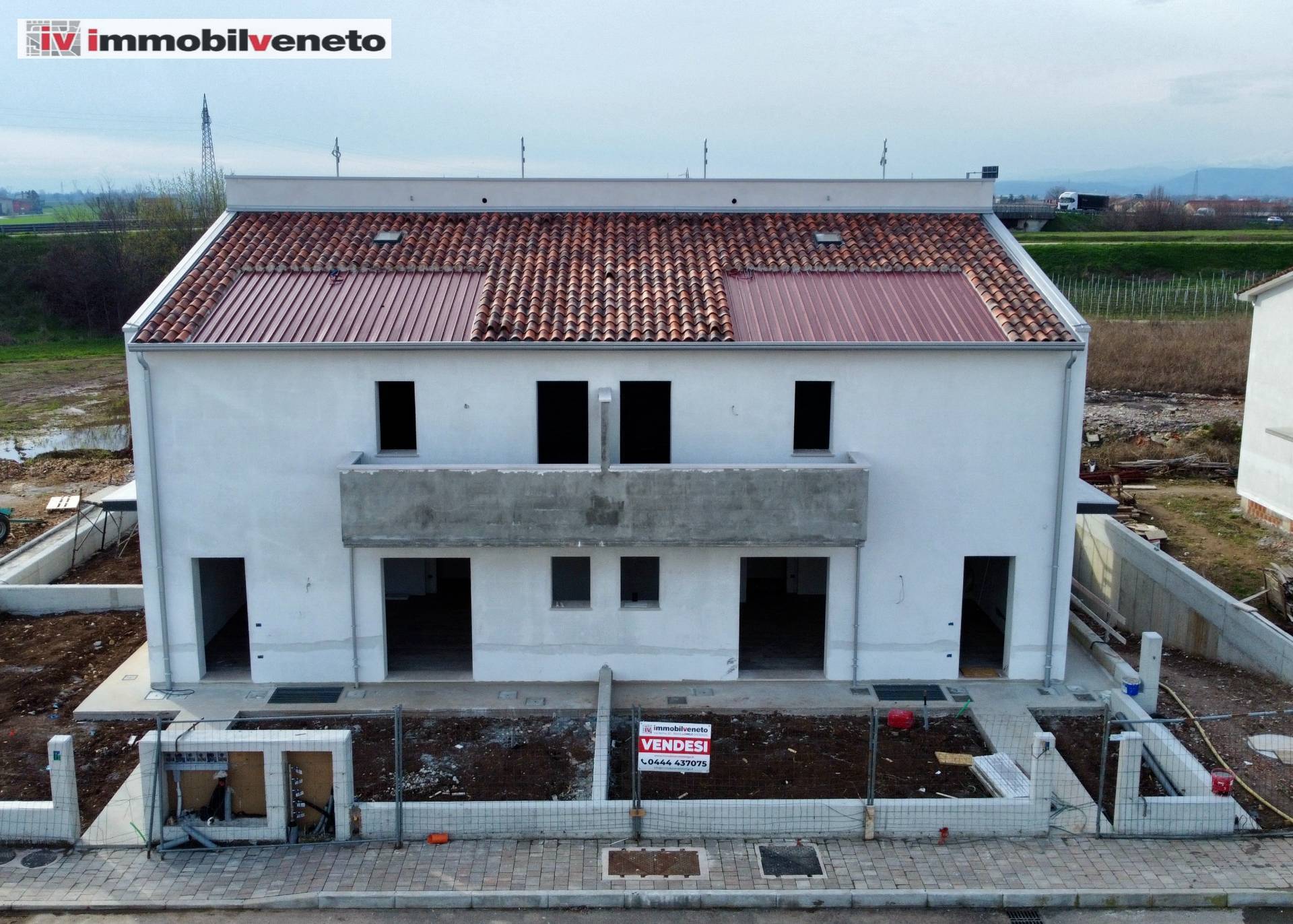 Appartamento in vendita a Lonigo, 5 locali, prezzo € 240.000 | PortaleAgenzieImmobiliari.it