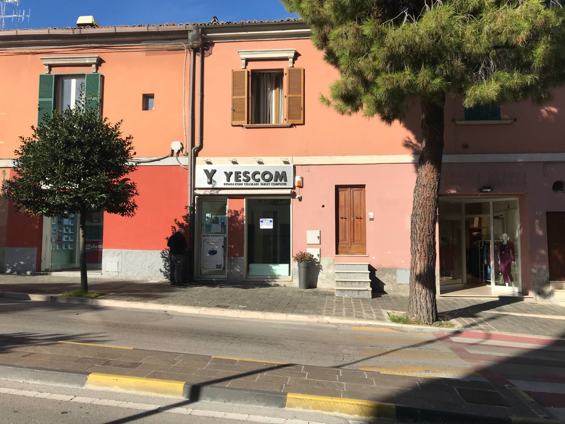 Negozio / Locale in affitto a Vasto, 9999 locali, zona Località: ZONACENTRALE, prezzo € 160.000 | CambioCasa.it