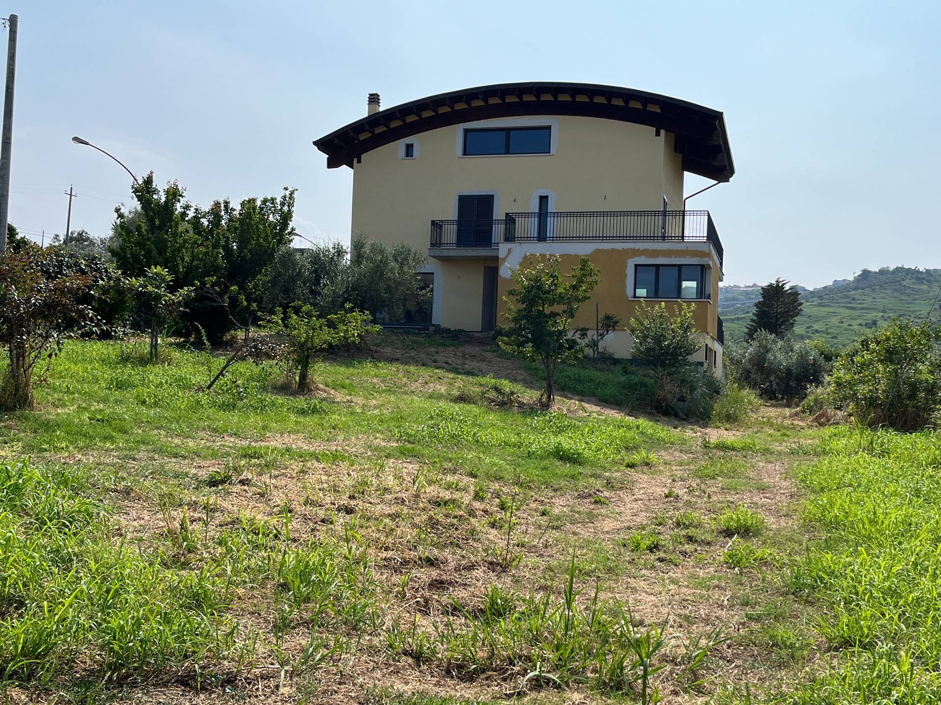 Villa in vendita a Vasto, 9 locali, zona Località: VastoMarina, prezzo € 550.000 | PortaleAgenzieImmobiliari.it