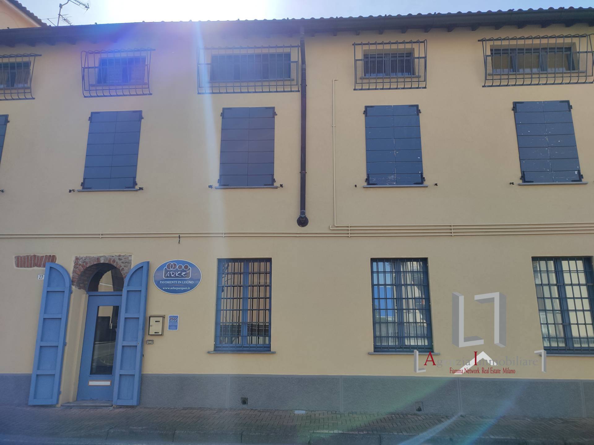 Ufficio / Studio in affitto a Peschiera Borromeo, 9999 locali, prezzo € 140.000 | PortaleAgenzieImmobiliari.it