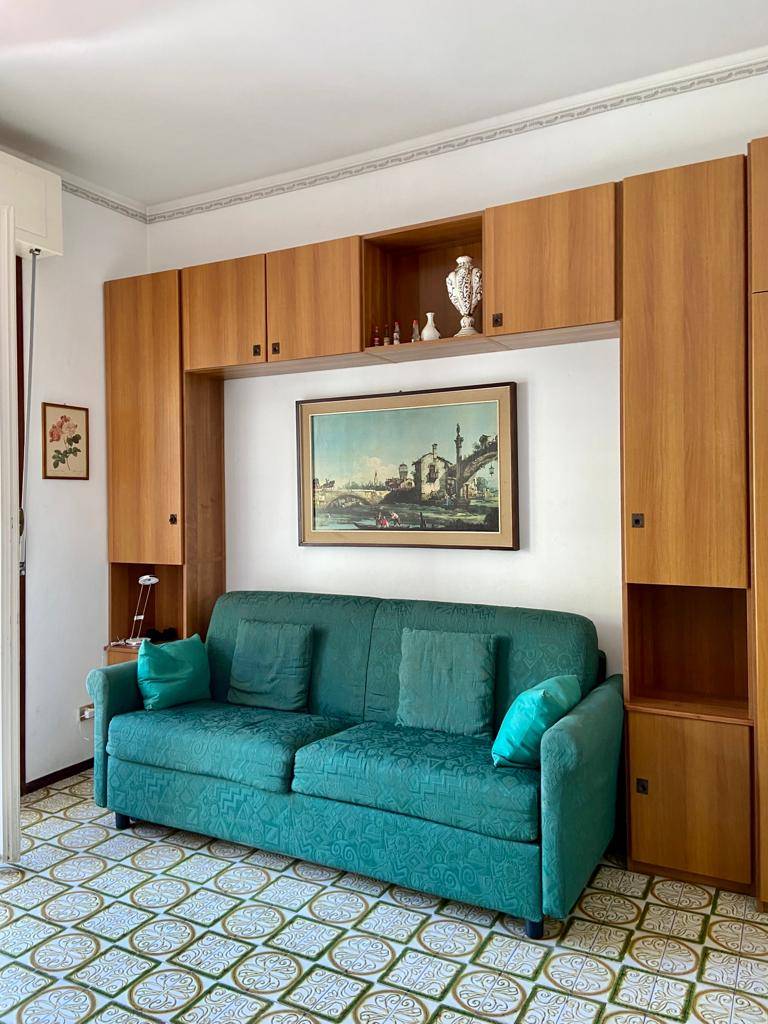 Appartamento in vendita a Camogli, 2 locali, prezzo € 160.000 | PortaleAgenzieImmobiliari.it