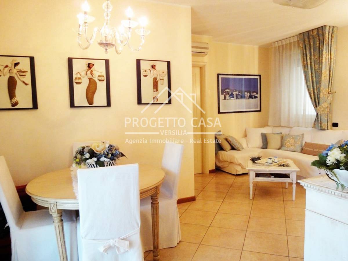 Appartamento in vendita a Viareggio, 4 locali, zona Località: MarcoPolo/DonBosco/Pretura, prezzo € 320.000 | PortaleAgenzieImmobiliari.it