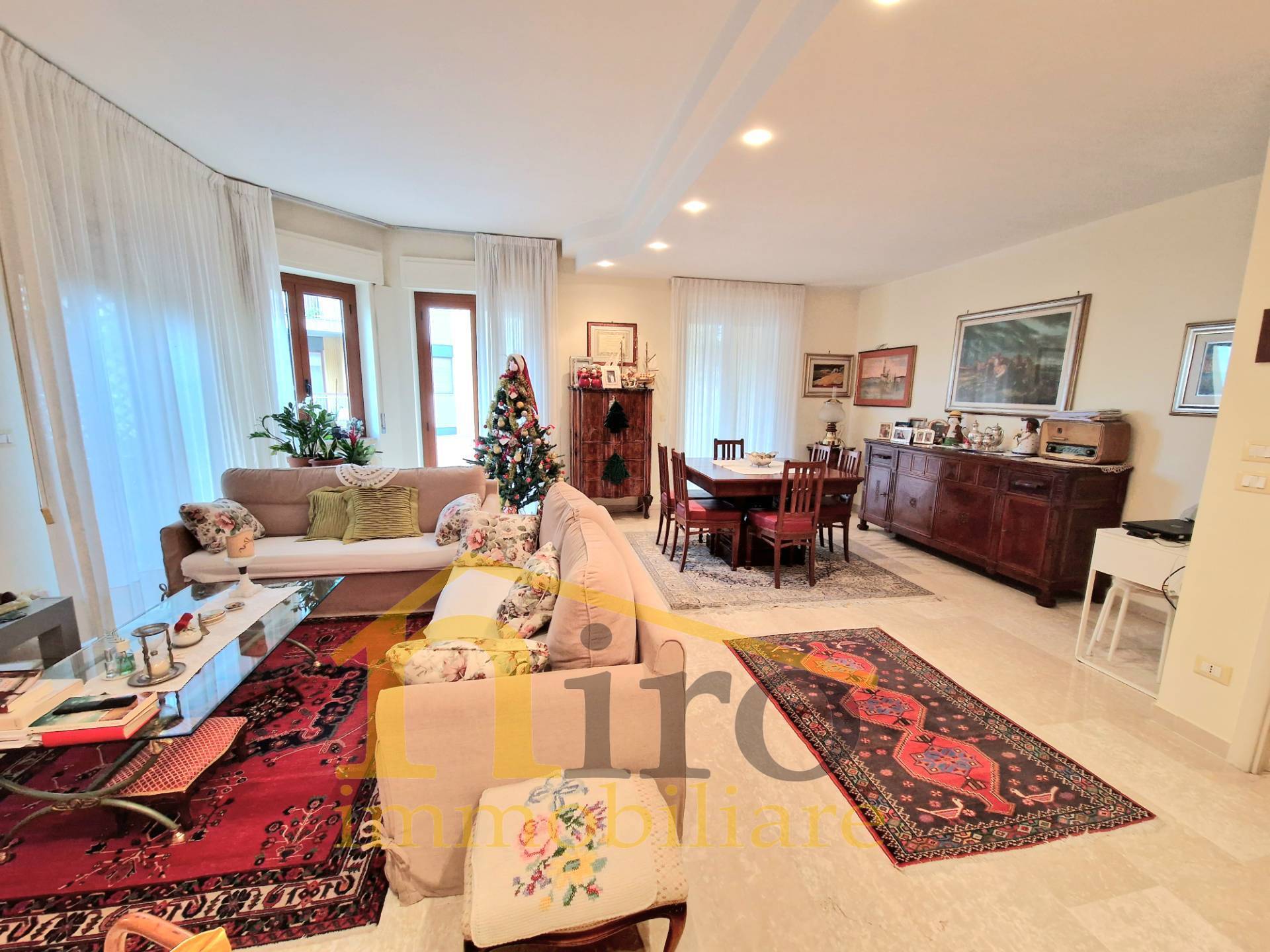 Appartamento in vendita a Montesilvano, 4 locali, prezzo € 272.000 | PortaleAgenzieImmobiliari.it