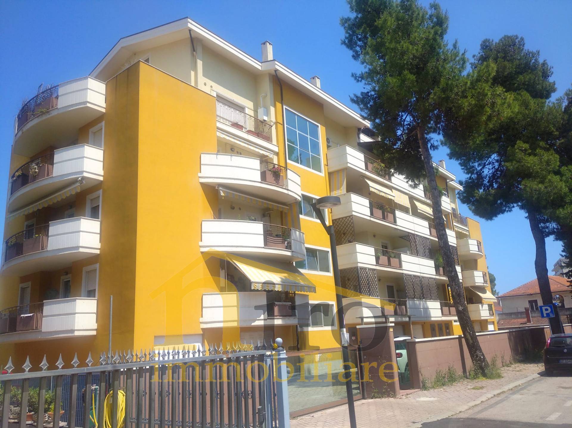 Appartamento in vendita a Pescara, 4 locali, zona Località: PortaNuova, prezzo € 239.000 | PortaleAgenzieImmobiliari.it