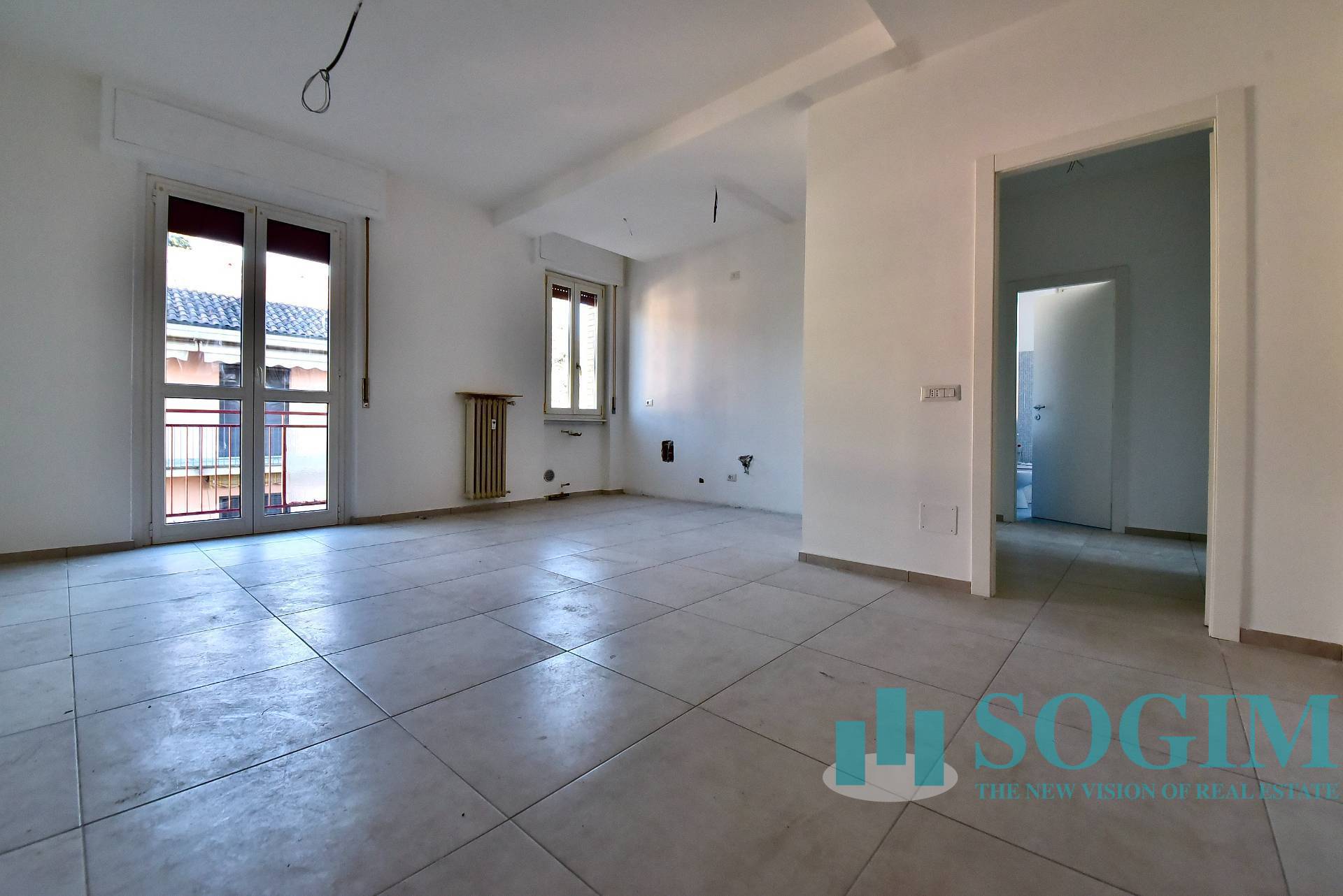 Appartamento in vendita a Giussano, 3 locali, zona iano, prezzo € 130.000 | PortaleAgenzieImmobiliari.it