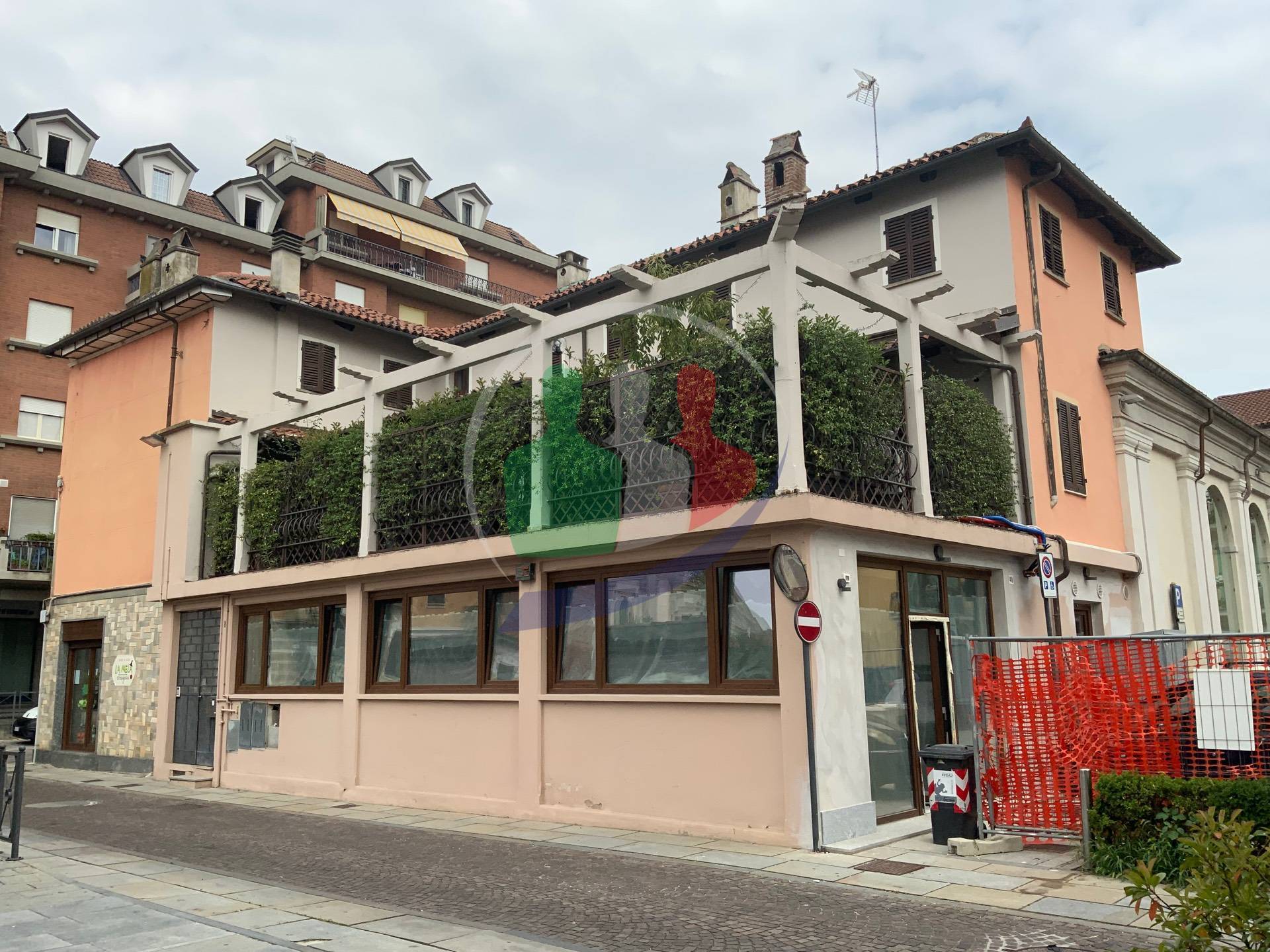 Soluzione Indipendente in vendita a Vinovo, 10 locali, zona ro, prezzo € 490.000 | PortaleAgenzieImmobiliari.it