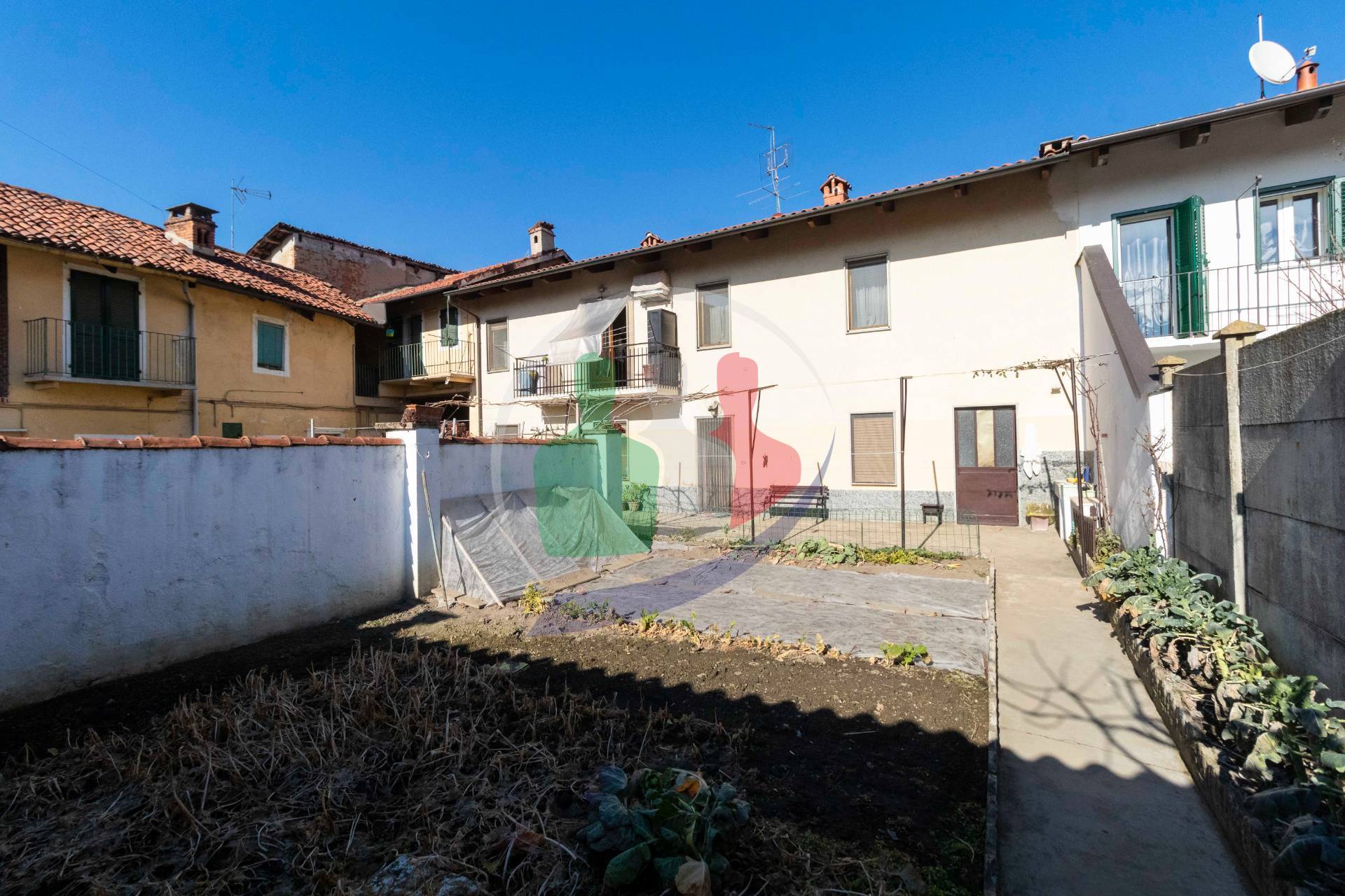 Soluzione Semindipendente in vendita a Vinovo, 6 locali, zona ro, prezzo € 246.000 | PortaleAgenzieImmobiliari.it
