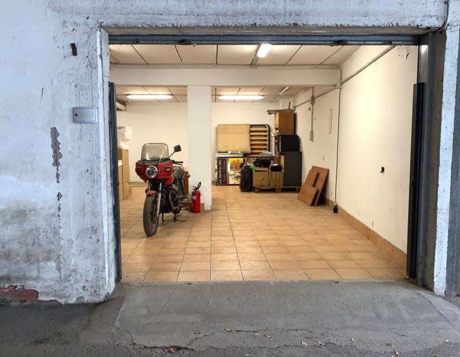 Box / Garage in Vendita a Ciampino