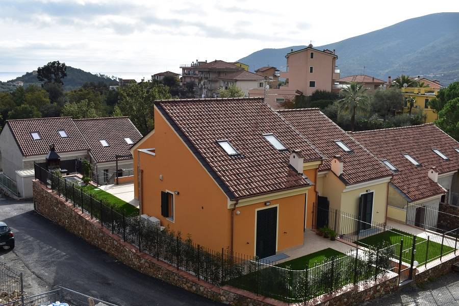 Villa in vendita a Boissano, 3 locali, prezzo € 420.000 | PortaleAgenzieImmobiliari.it