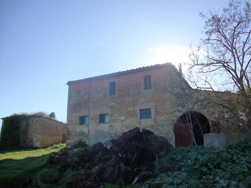 Rustico / Casale in vendita a Torrita di Siena, 15 locali, prezzo € 700.000 | PortaleAgenzieImmobiliari.it