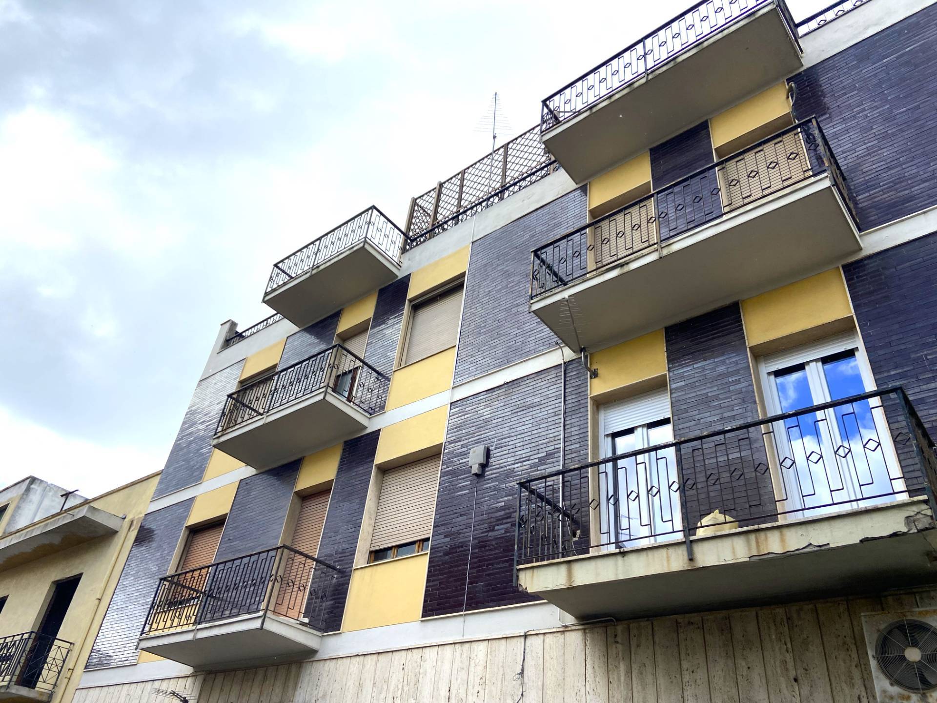 Appartamento in vendita a Monserrato, 3 locali, prezzo € 150.000 | PortaleAgenzieImmobiliari.it