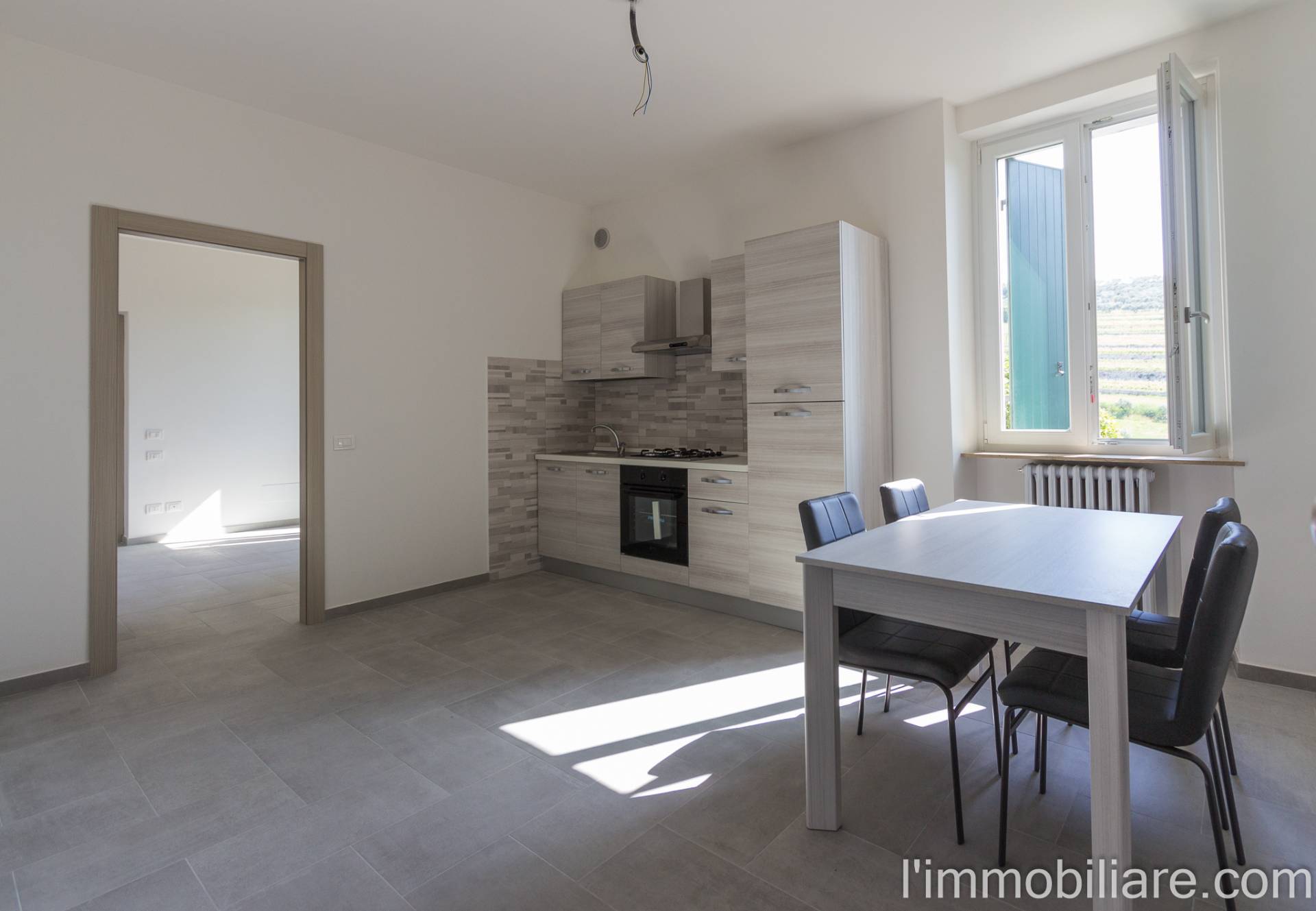 Appartamento in affitto a Verona, 2 locali, zona Quinzano - Pindemonte - Ponte Crencano - Valdonega - Avesa, prezzo € 550 | PortaleAgenzieImmobiliari.it