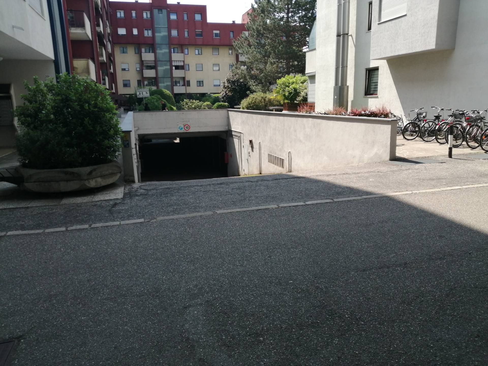 A Bolzano Box / Garage  in Vendita