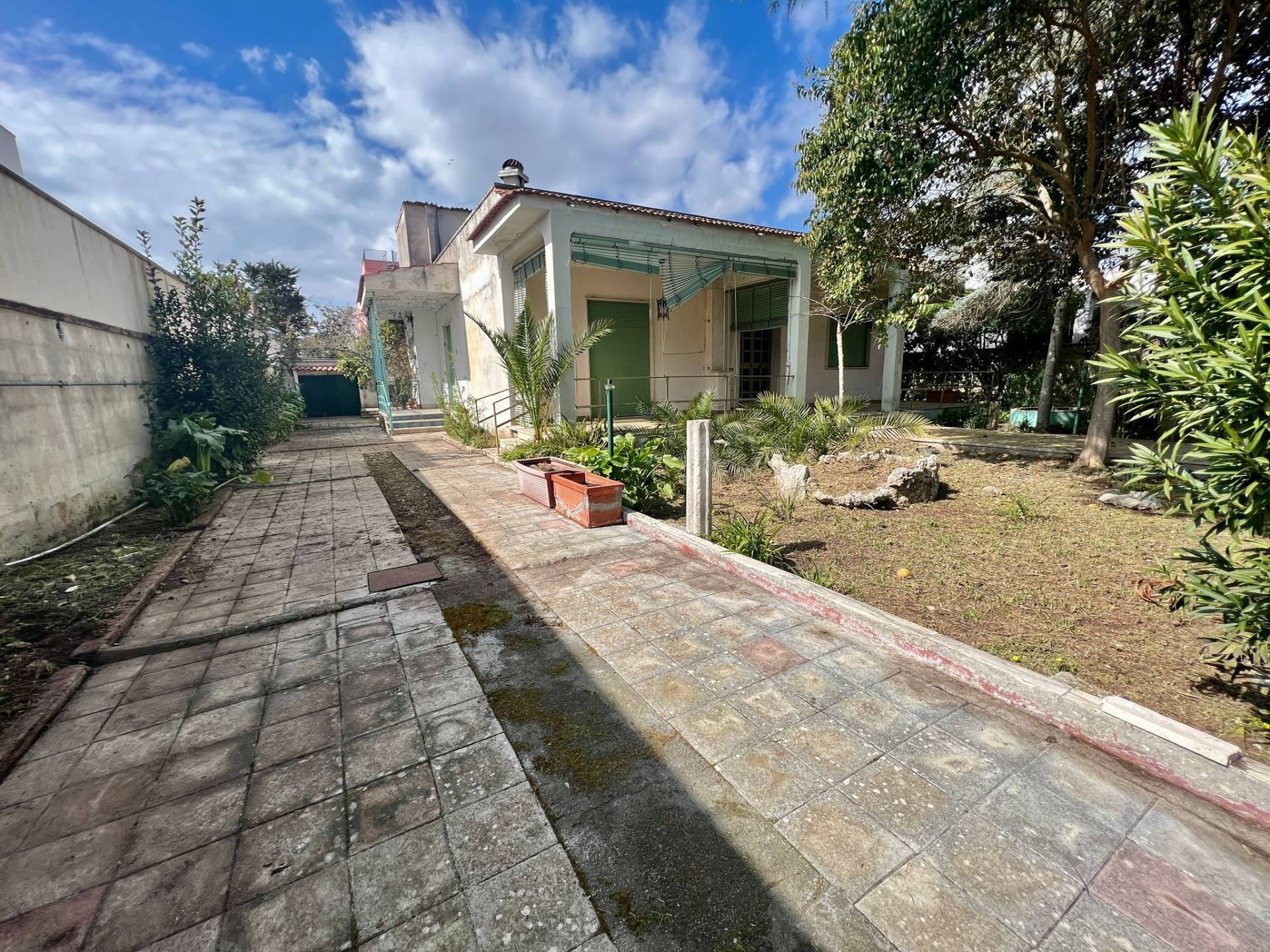 Villa in vendita a Cavallino, 6 locali, zona romediano, prezzo € 250.000 | PortaleAgenzieImmobiliari.it