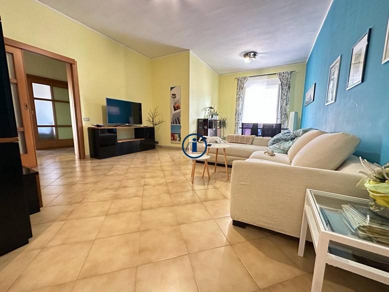 Appartamento in vendita a San Giorgio a Cremano, 4 locali, prezzo € 319.000 | CambioCasa.it