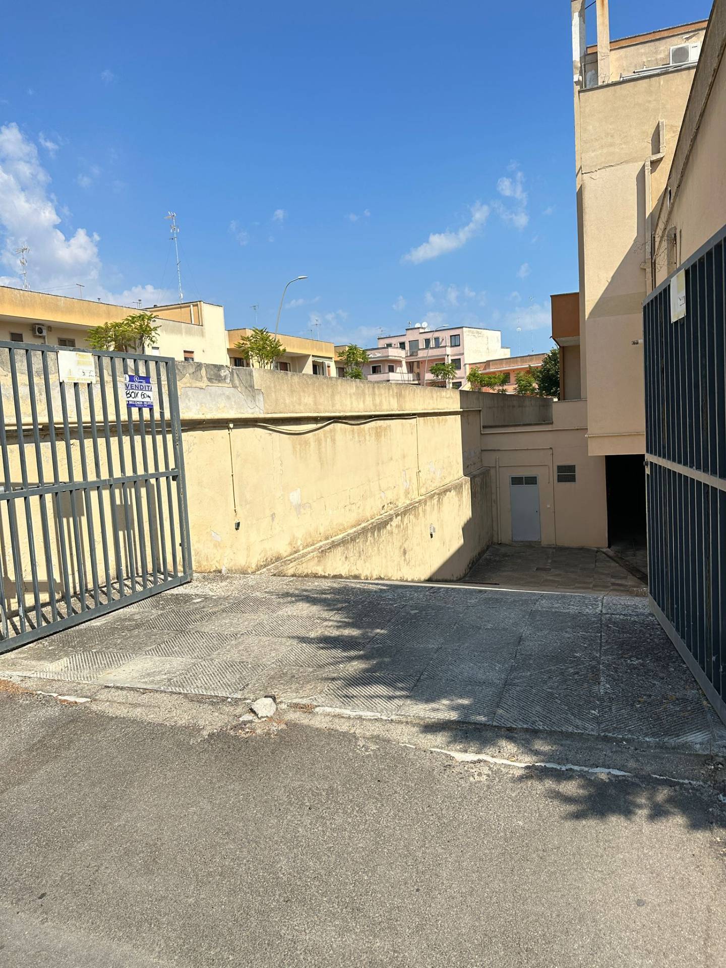 Box / Garage in Vendita a Lecce