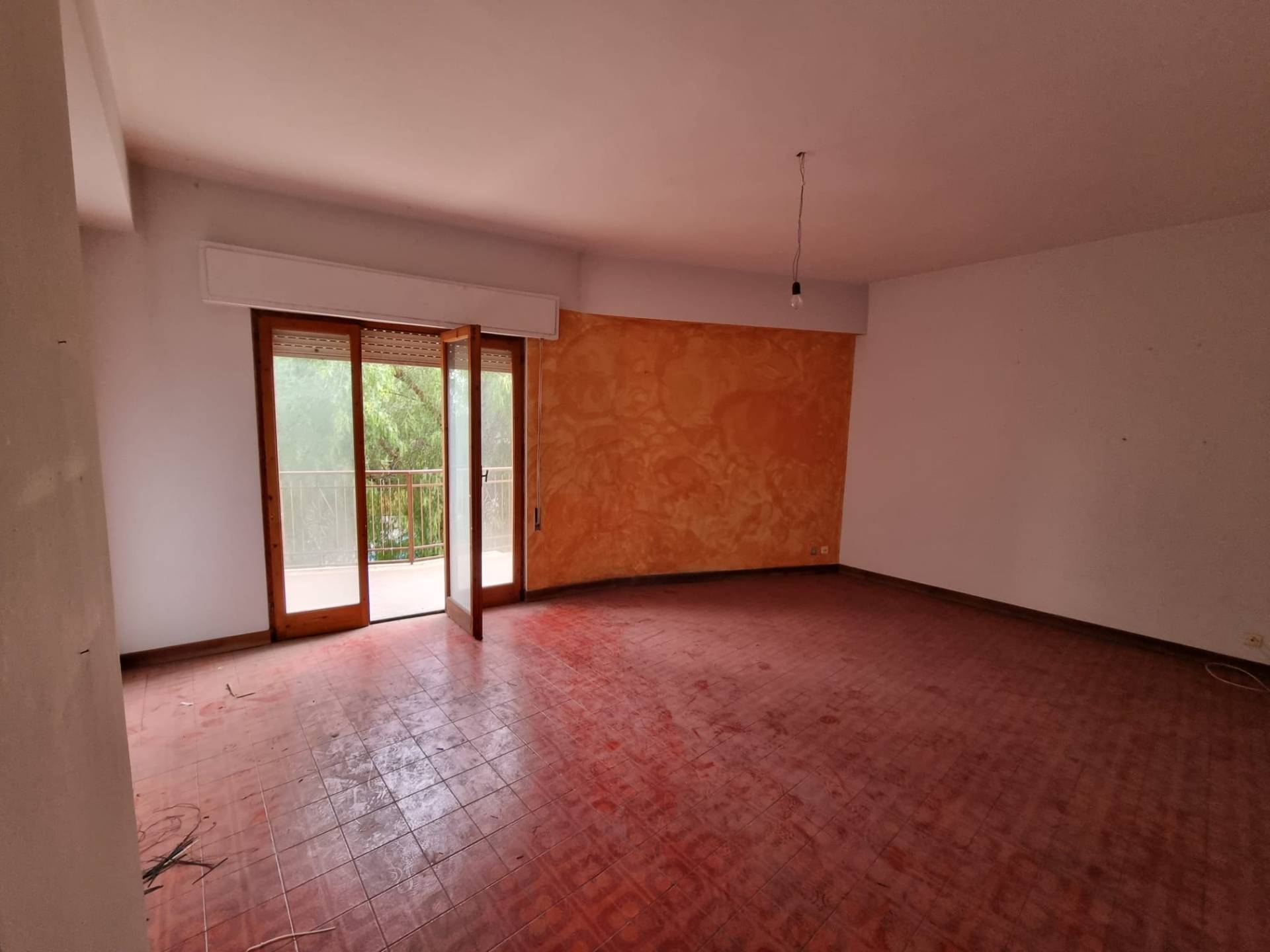 Appartamento in vendita a Bagheria, 4 locali, prezzo € 115.000 | PortaleAgenzieImmobiliari.it