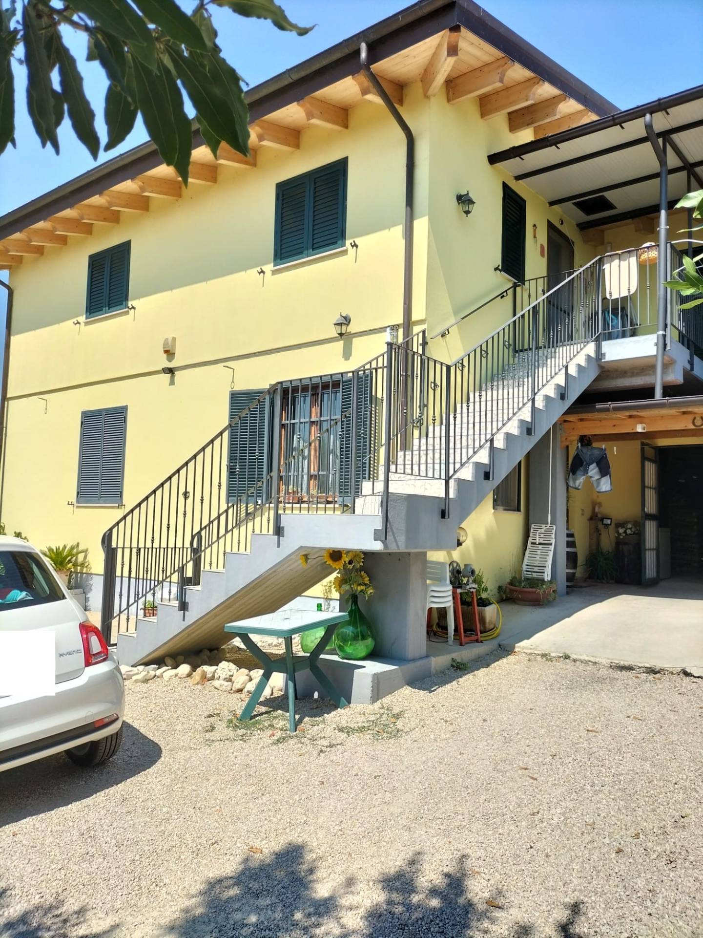 Appartamento in vendita a Mosciano Sant'Angelo, 4 locali, prezzo € 168.000 | PortaleAgenzieImmobiliari.it