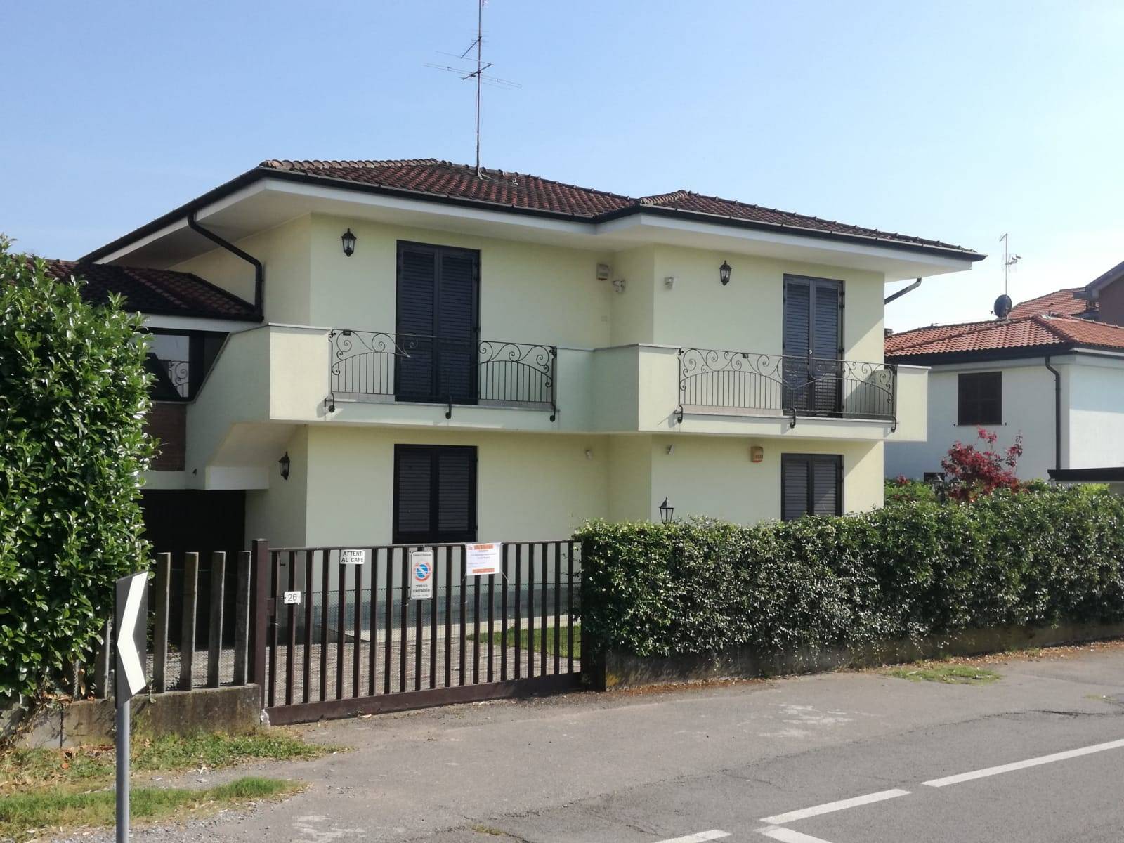 Villa in vendita a Truccazzano, 5 locali, prezzo € 530.000 | PortaleAgenzieImmobiliari.it