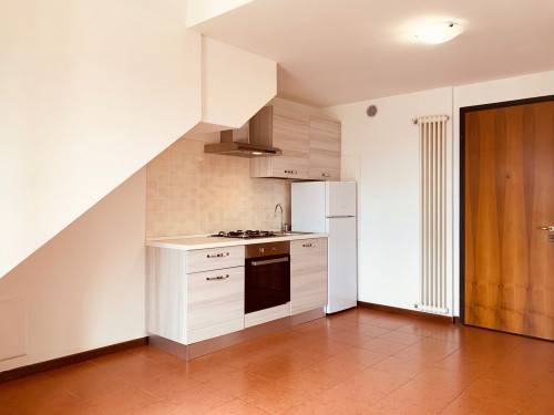 Appartamento in affitto a Vicenza, 2 locali, zona Località: V.leCrispi-S.Lazzaro-Cattane, prezzo € 600 | PortaleAgenzieImmobiliari.it