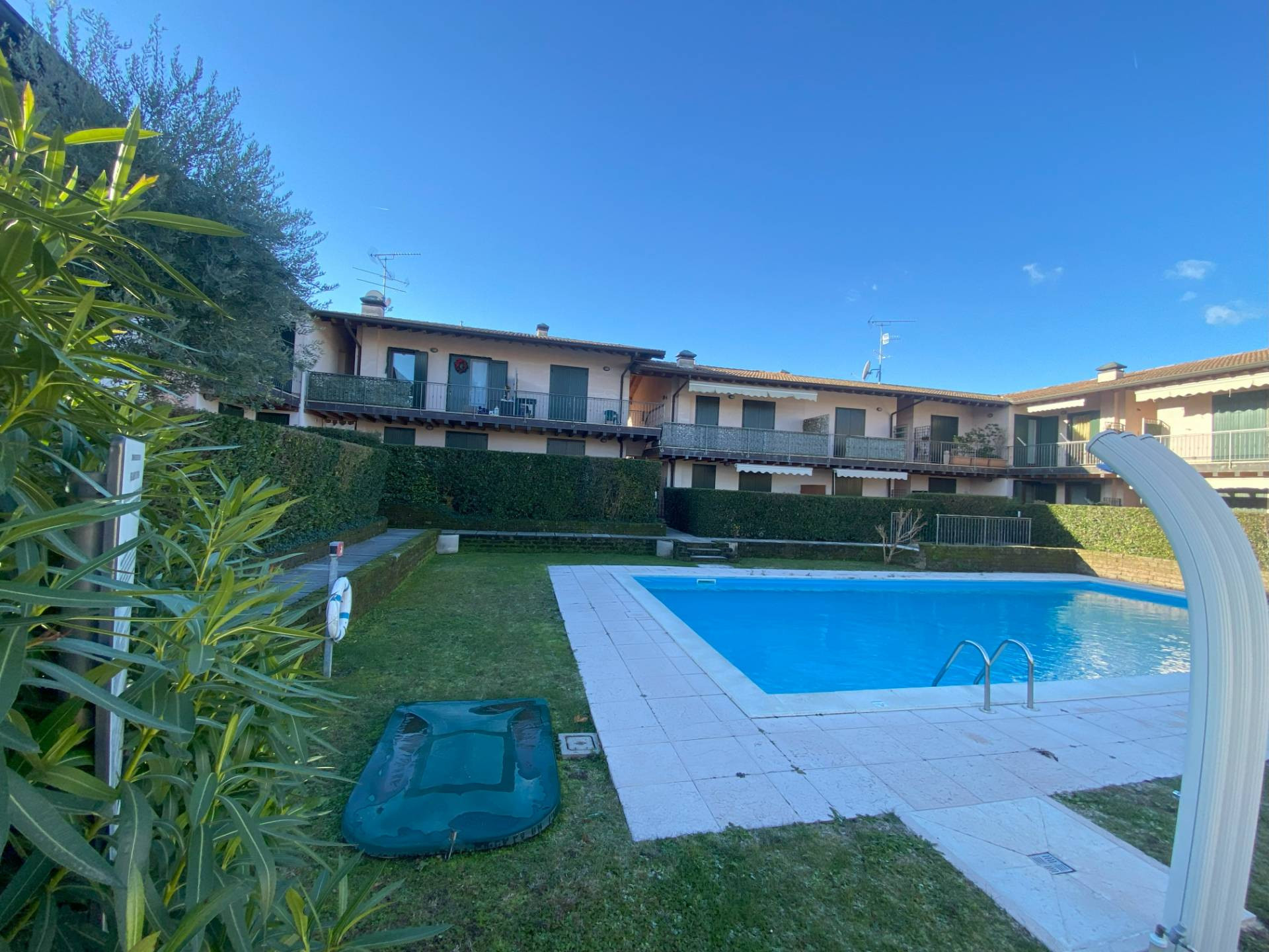 Appartamento in vendita a Moniga del Garda, 2 locali, prezzo € 199.000 | PortaleAgenzieImmobiliari.it