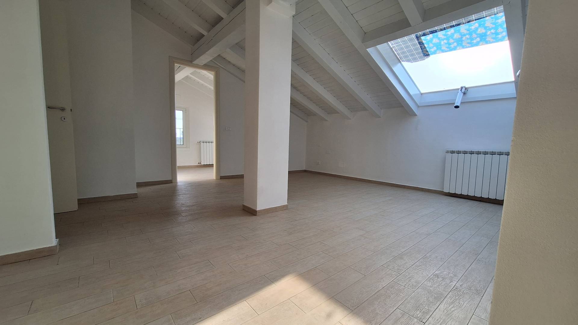 Appartamento in vendita a Manerba del Garda, 3 locali, prezzo € 150.000 | PortaleAgenzieImmobiliari.it