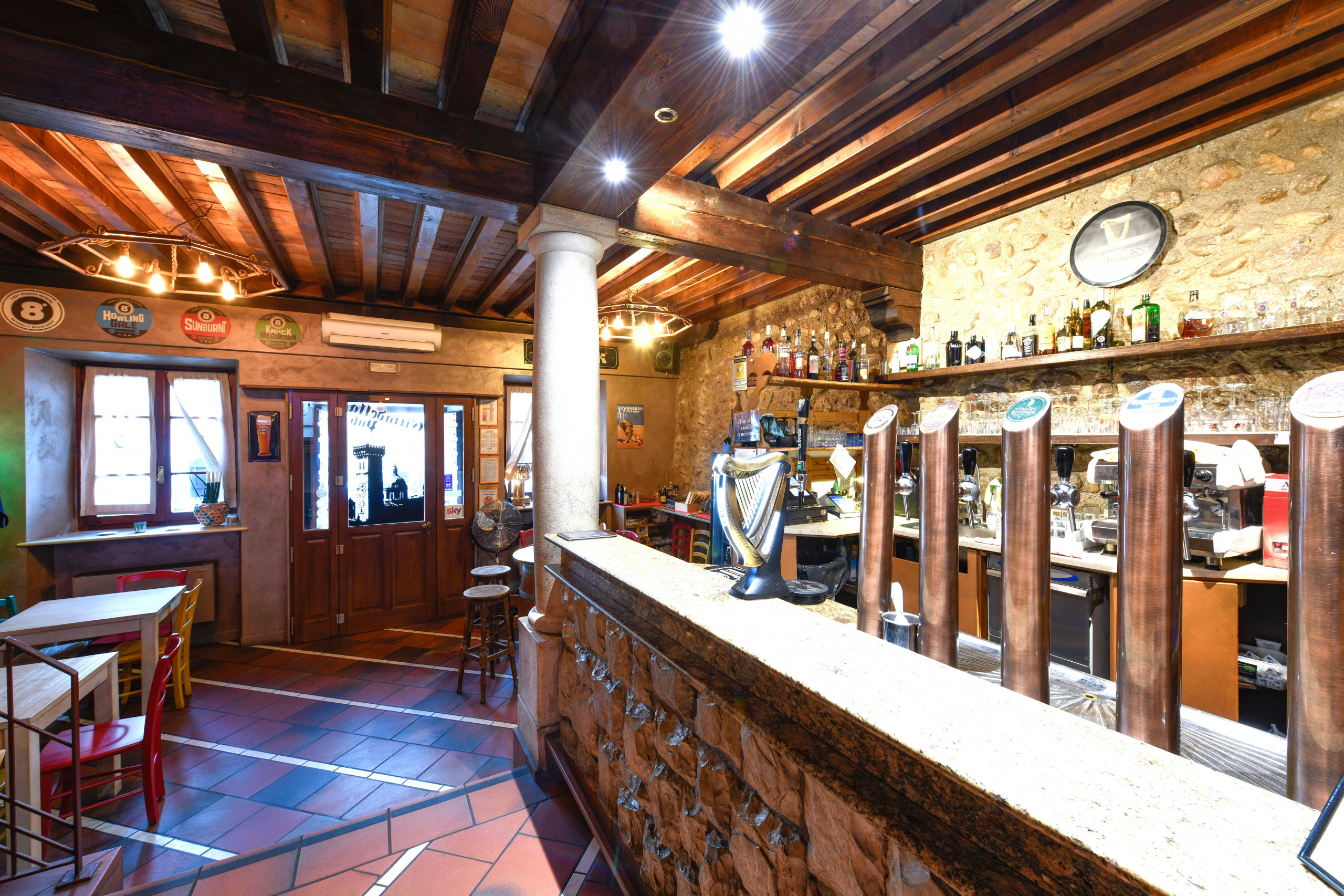 Bar in vendita a Desenzano del Garda, 9999 locali, zona Località: DesenzanodelGarda, prezzo € 130.000 | PortaleAgenzieImmobiliari.it