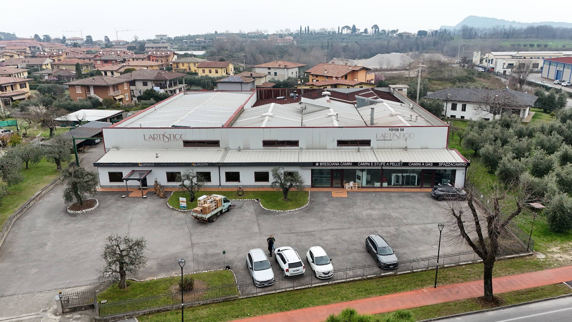 Capannone in vendita a Puegnago sul Garda, 9999 locali, prezzo € 2.050.000 | PortaleAgenzieImmobiliari.it