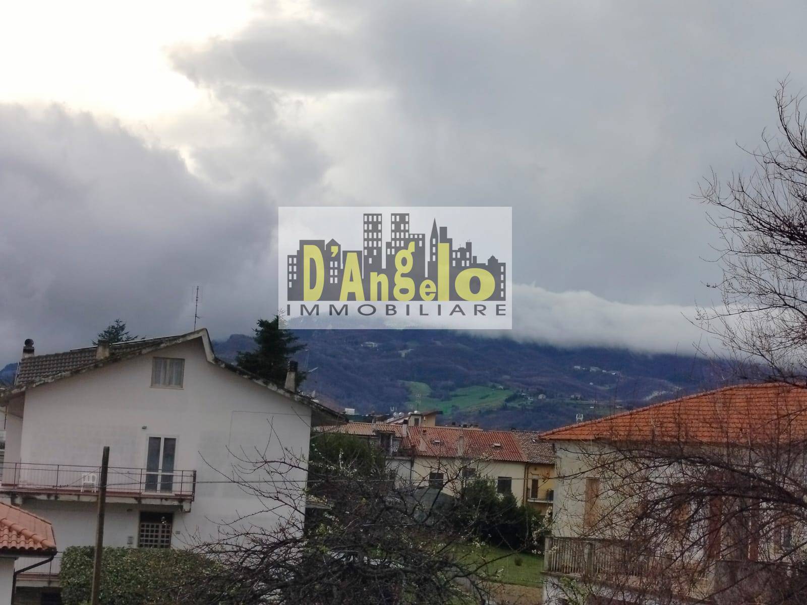 Appartamento in vendita a Castignano, 4 locali, prezzo € 70.000 | PortaleAgenzieImmobiliari.it