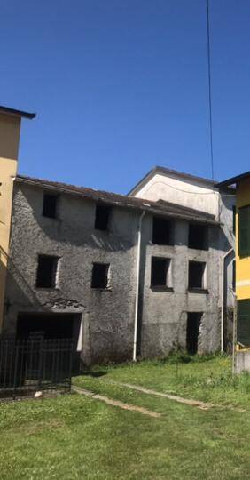 Rustico / Casale in vendita a Cicagna, 6 locali, prezzo € 40.000 | PortaleAgenzieImmobiliari.it